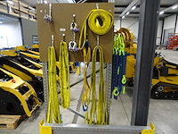 Partij hijsmaterialen - afbeelding 1 van  5