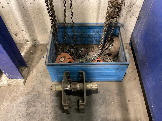 Partij hijsmaterialen - afbeelding 5 van  5