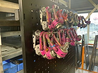 Partij hijsogen op magazijnrek - afbeelding 4 van  7