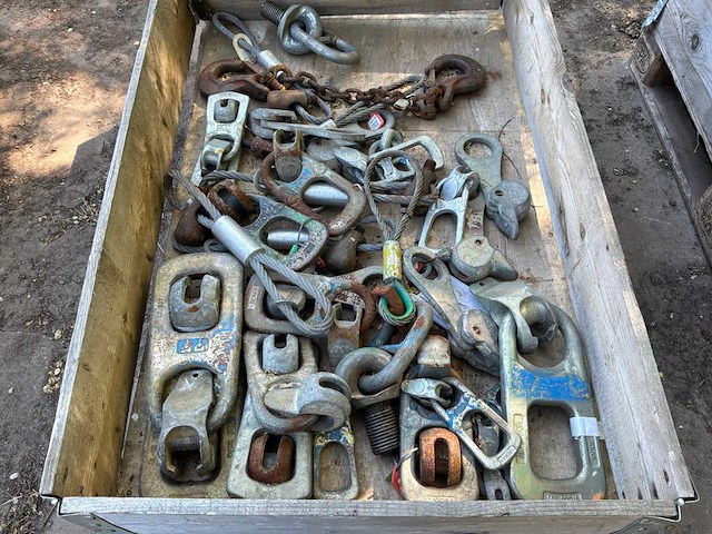 Partij hijsogen - afbeelding 2 van  3