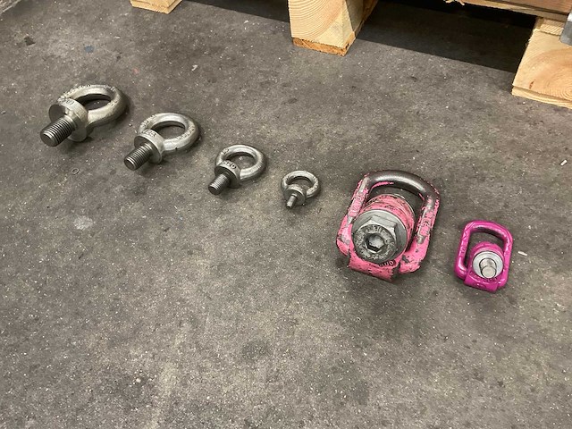 Partij hijsoog bouten - afbeelding 1 van  14