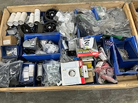 Partij hikoki, hitachi en diverse onderdelen - afbeelding 1 van  9