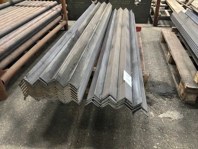 Partij hoekprofielen - afbeelding 4 van  4