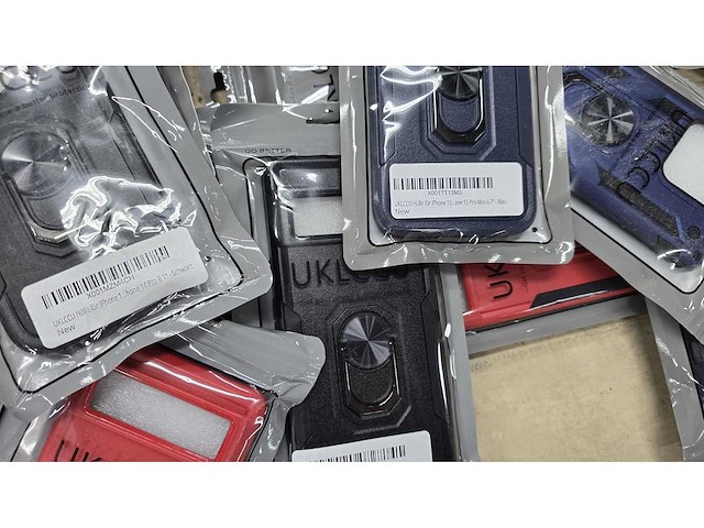 Partij hoesjes en smartwatch bandjes diverse modellen - afbeelding 3 van  10