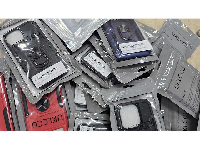 Partij hoesjes en smartwatch bandjes diverse modellen - afbeelding 4 van  10