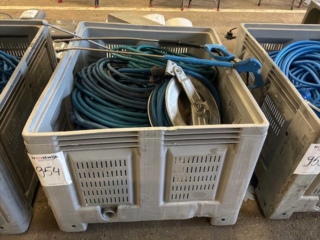 Partij hoge druk waterslang - afbeelding 1 van  4