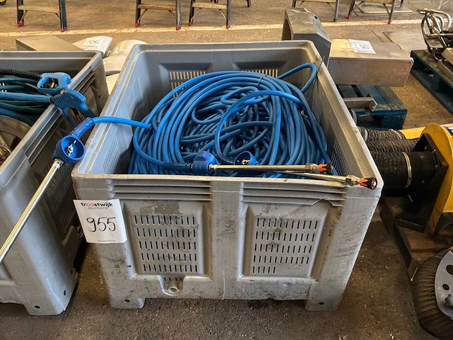 Partij hoge druk waterslang - afbeelding 1 van  4