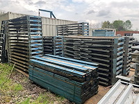 Partij holle wand steiger - afbeelding 1 van  8