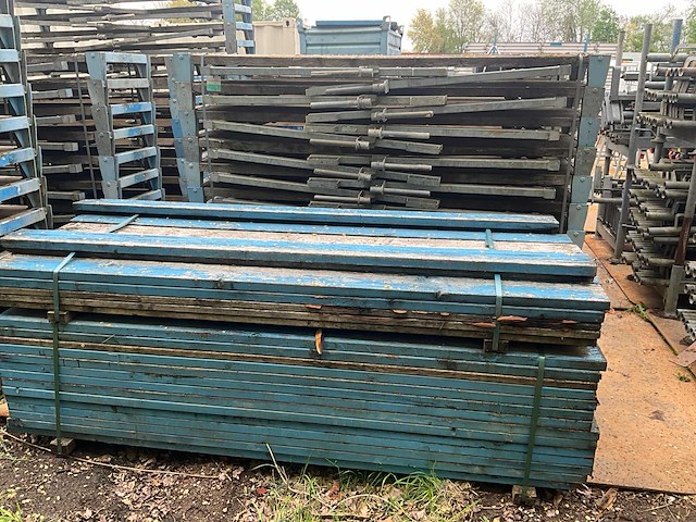 Partij holle wand steiger - afbeelding 2 van  8