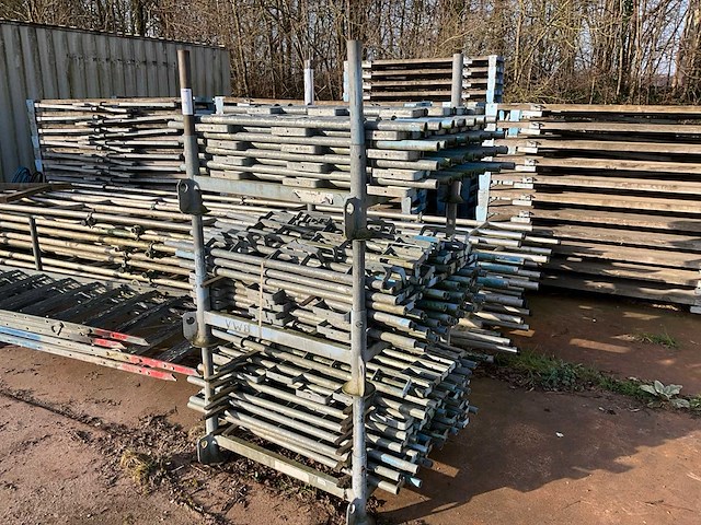 Partij holle wand steiger - afbeelding 5 van  8