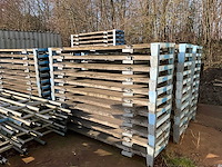 Partij holle wand steiger - afbeelding 6 van  8