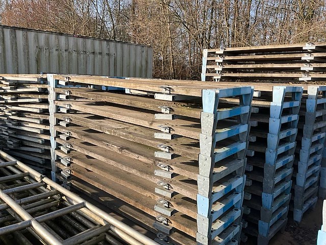 Partij holle wand steiger - afbeelding 7 van  8