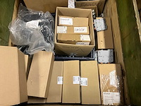 Partij hoogstroomklemmen, kabels en diversen - afbeelding 7 van  7