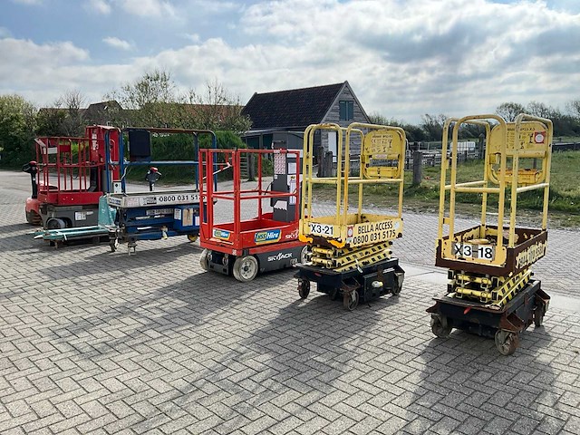 Partij hoogwerkers en palletwagens - afbeelding 12 van  30