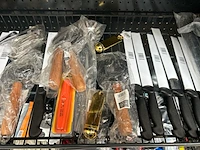 Partij horeca artikelen w.o. koksmessen w.o. was - afbeelding 3 van  7