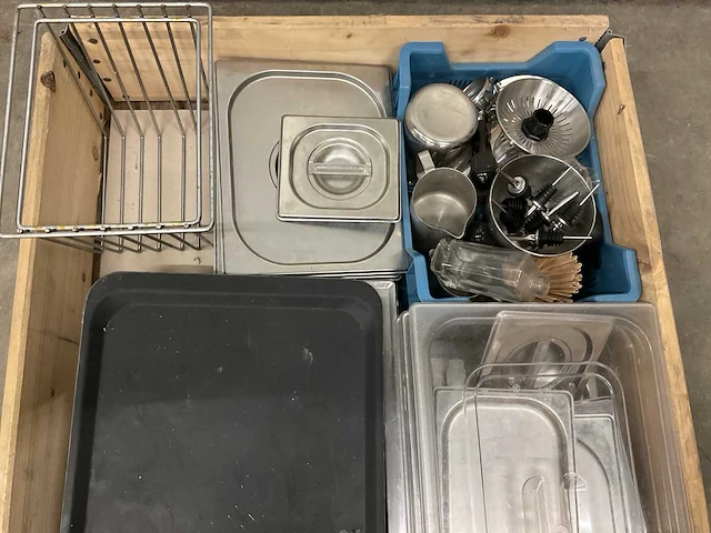 Partij horeca benodigdheden - afbeelding 3 van  3