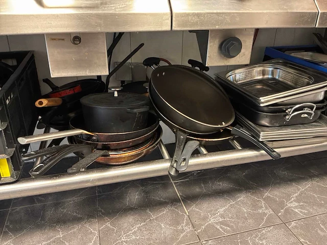 Partij horeca keukeninventaris - afbeelding 14 van  18
