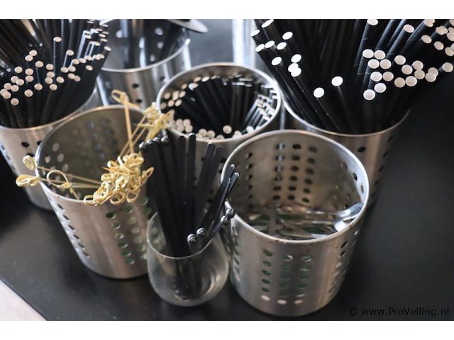 Partij horecabenodigdheden o.a. cocktail roerstaafjes, asbakken & rvs ijsblokjesemmer - afbeelding 4 van  6