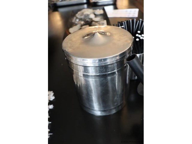 Partij horecabenodigdheden o.a. cocktail roerstaafjes, asbakken & rvs ijsblokjesemmer - afbeelding 6 van  6