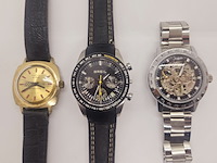 Partij horloges deel 1 - afbeelding 1 van  7