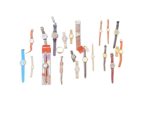 Partij horloges o.a. cccp automatisch, swatch - afbeelding 1 van  2