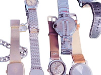 Partij horloges o.a. michael kors - huisruiming gemeente laren - afbeelding 3 van  5