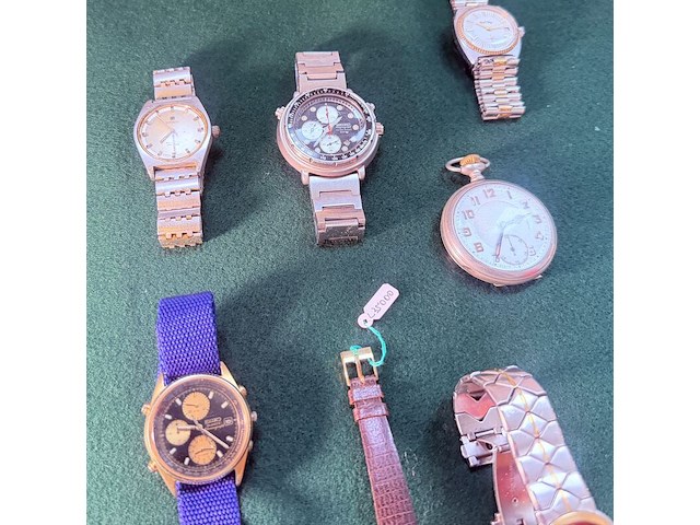Partij horloges. o.a. vintage seiko chronograaf, tissot - afbeelding 2 van  4