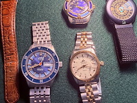 Partij horloges. o.a. vintage seiko chronograaf, tissot - afbeelding 3 van  4