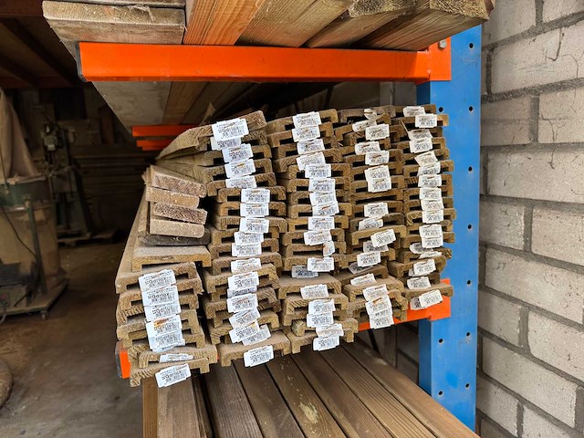 Partij hout - bouwhout - afbeelding 6 van  8
