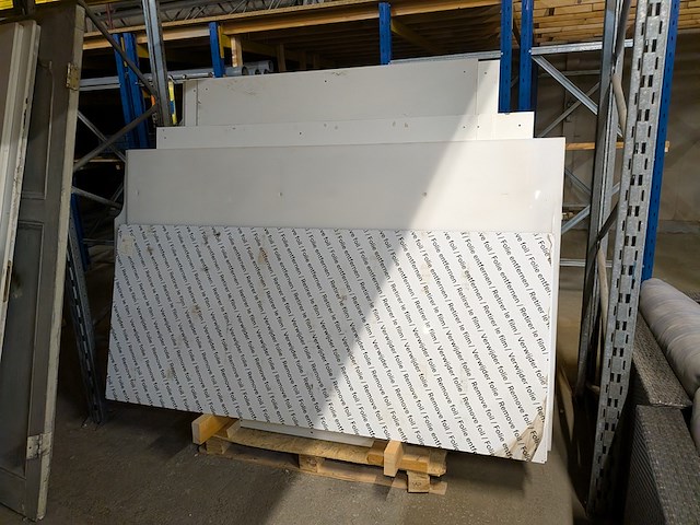 Partij hout- en plaatmateriaal - afbeelding 25 van  33