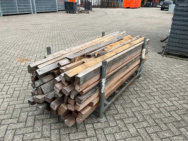 Partij hout balken - afbeelding 4 van  4