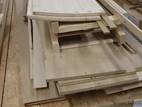 Partij hout, diverse soorten en maten - afbeelding 5 van  13