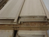 Partij hout, diverse soorten en maten - afbeelding 8 van  13