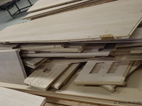Partij hout, diverse soorten en maten - afbeelding 13 van  13
