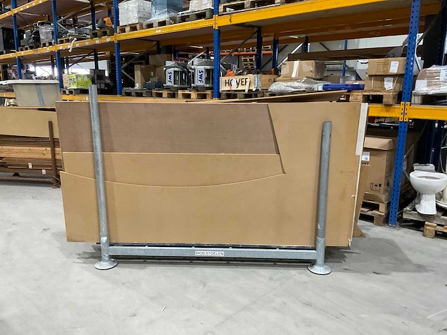 Partij hout en houten platen - afbeelding 2 van  7