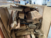 Partij hout en houten platen - afbeelding 2 van  7