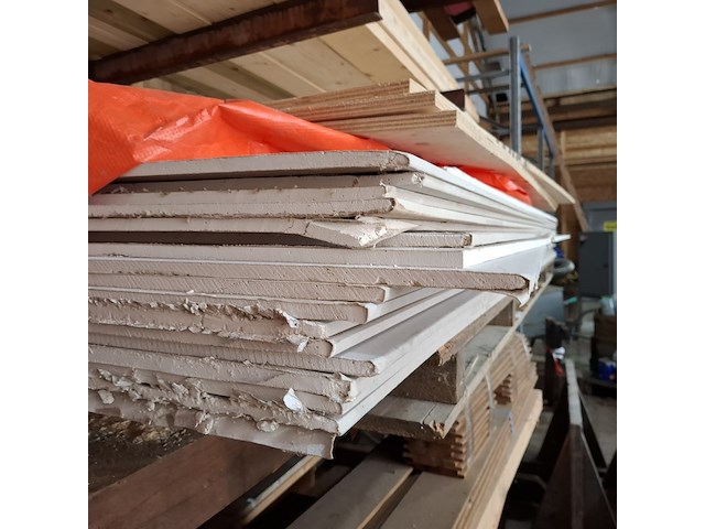 Partij hout en plaatmateriaal - afbeelding 5 van  14