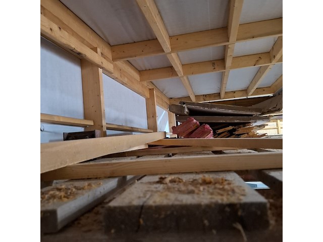 Partij hout en plaatmateriaal - afbeelding 3 van  9
