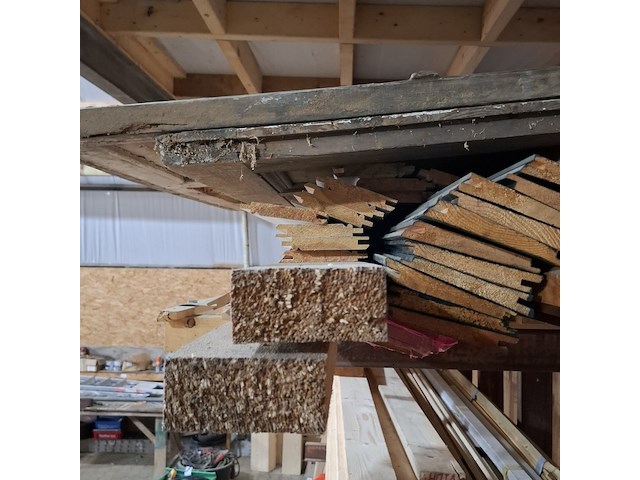 Partij hout en plaatmateriaal - afbeelding 8 van  9
