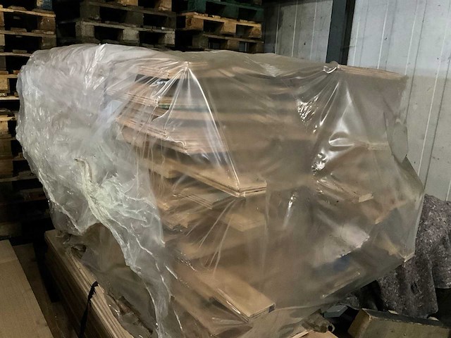 Partij hout o.a. underlayment, hardboard, spaanplaat - afbeelding 4 van  7