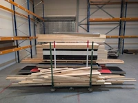 Partij hout plaatmateriaal en balken