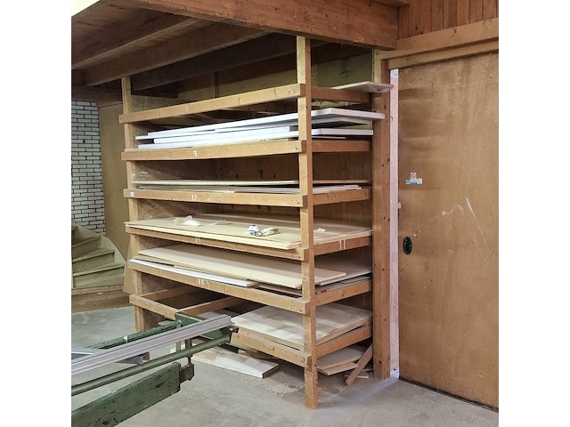 Partij hout plaatmateriaal - afbeelding 1 van  23
