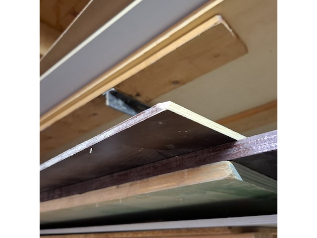 Partij hout plaatmateriaal - afbeelding 15 van  23