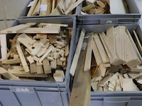 Partij hout restanten - afbeelding 1 van  5