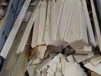 Partij hout restanten - afbeelding 2 van  5