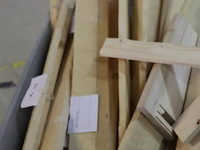 Partij hout restanten - afbeelding 4 van  5