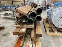 Partij hout - afbeelding 2 van  4