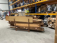 Partij hout - afbeelding 2 van  6