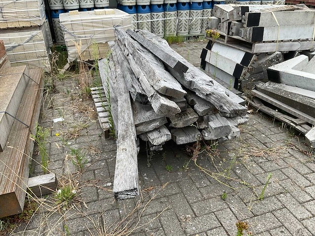 Partij hout - afbeelding 2 van  6
