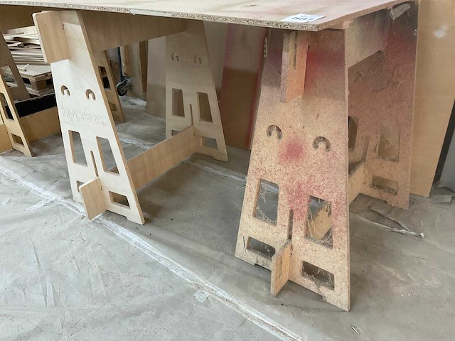 Partij hout - afbeelding 5 van  11